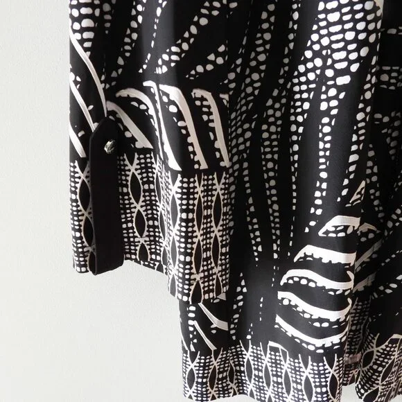 Joseph Ribkoff zipperd blazer - Picture 2 of 6